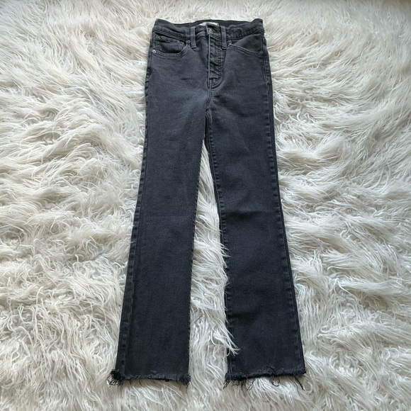 Madewell Cali Demi-Boot Jeans in Bayland Wash: Raw-Hem‎ Edition - Picture 1 of 4